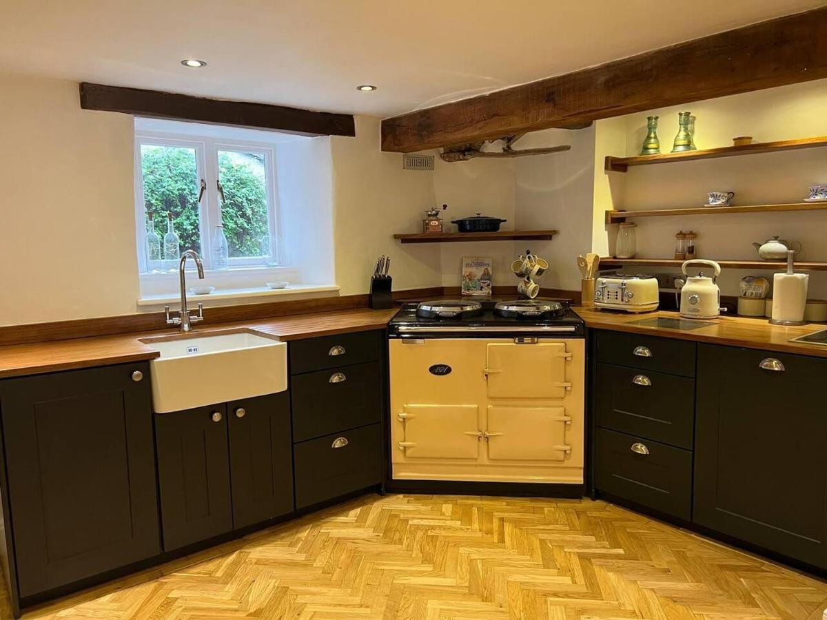 Stunning 4-Bed Grade II House In The Lake District Wigton Экстерьер фото